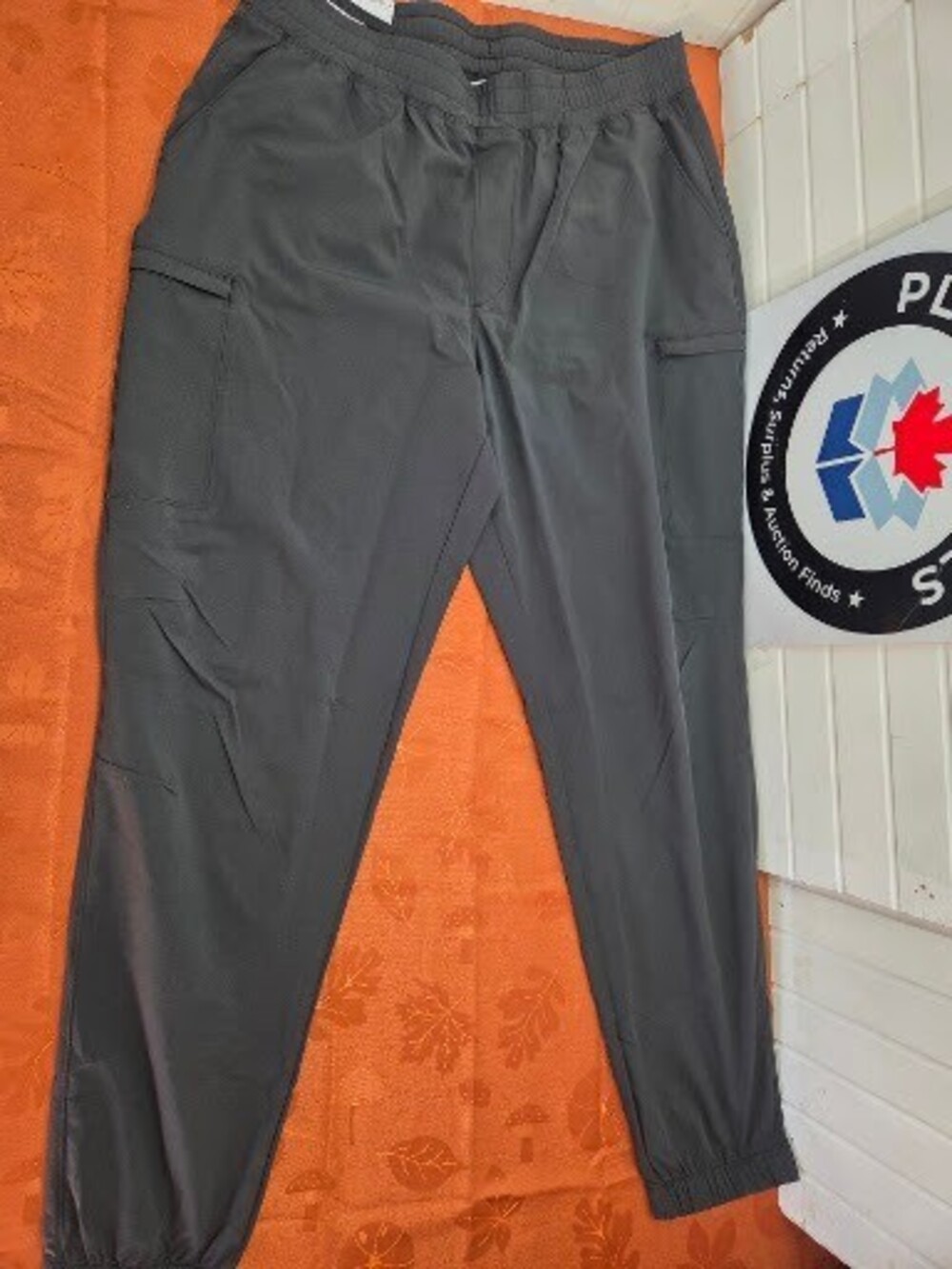 Mondetta Men's Performance Cargo Jogger Pants, Dark Charcoal Grey, M